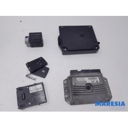 Renault - Grand Scenic - Engine management computer