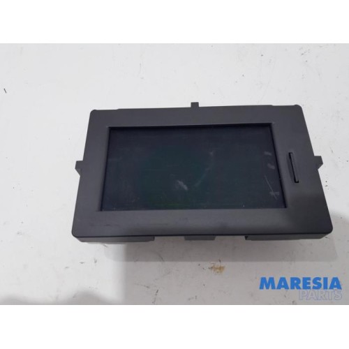 Renault - Grand Scenic - Navigatie Display