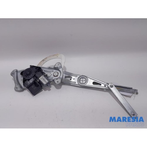 Renault - Grand Scenic - Rear door window mechanism 4-door, right