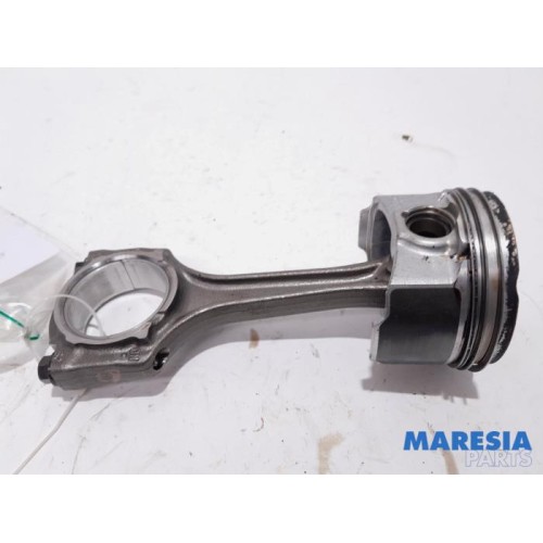 Lancia - Delta - Piston