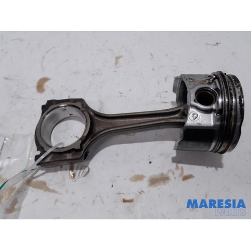 Lancia - Delta - Piston
