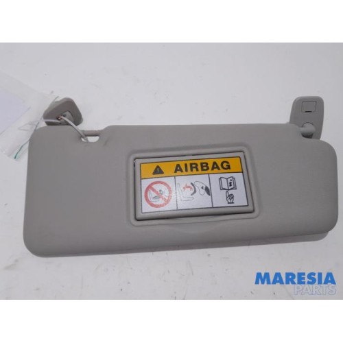 Renault - Clio - Sun visor