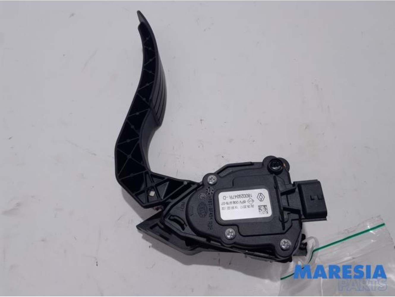 Renault - Clio - Throttle pedal position sensor