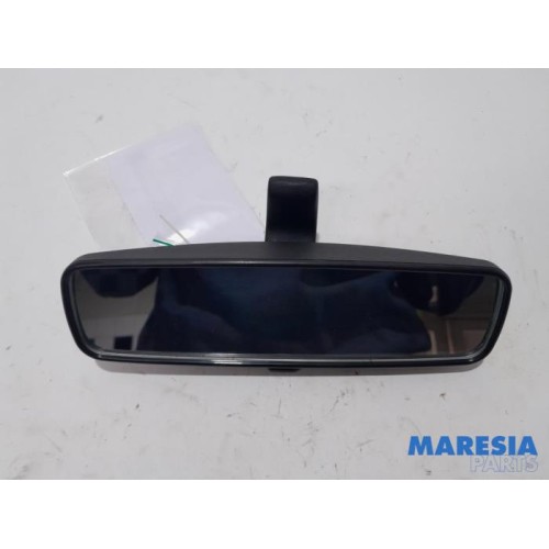 Renault - Clio - Rear view mirror
