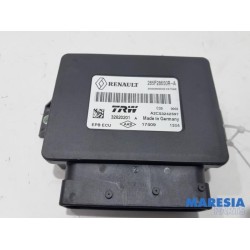 Renault - Grand Scenic - Handrem Module