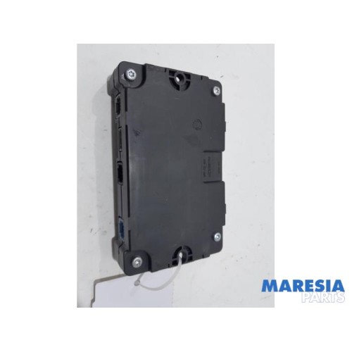 Renault - Grand Scenic - Telefon Interface
