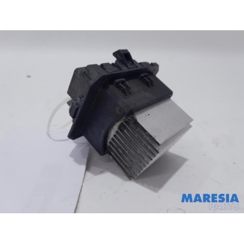 Renault - Grand Scenic - Heater resistor