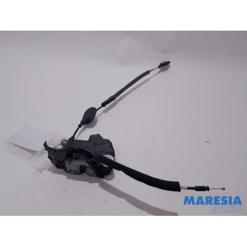 Renault - Clio - Door lock mechanism 4-door, front left