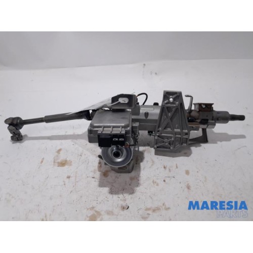 Renault - Clio - Steering column housing