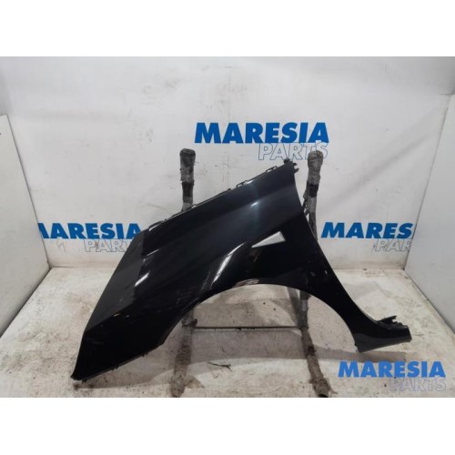 Renault - Espace - Front wing, left