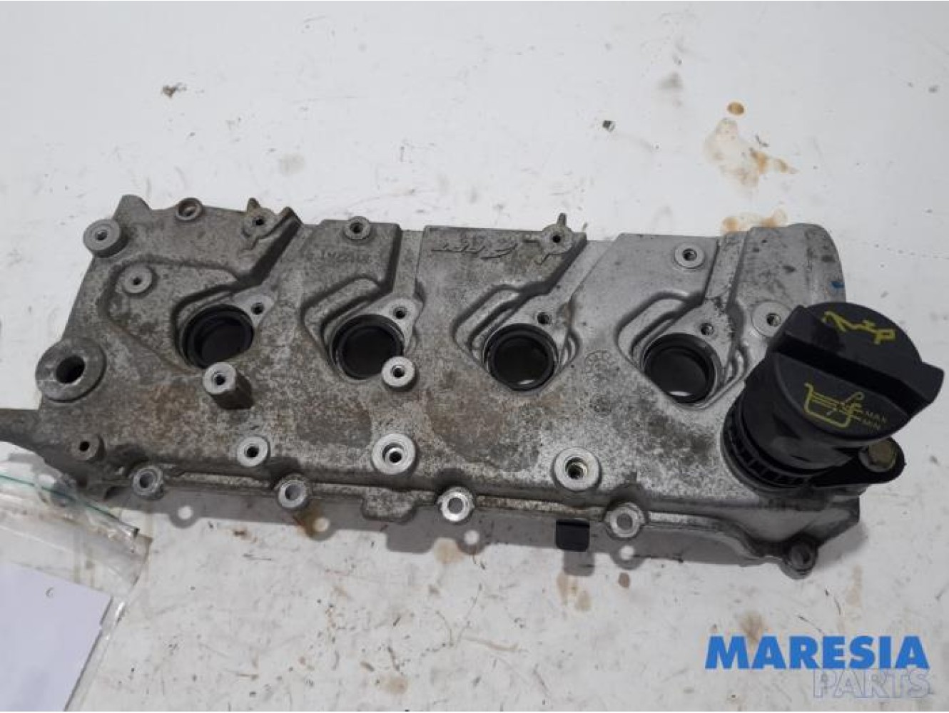 Alfa Romeo - Mito - Rocker cover