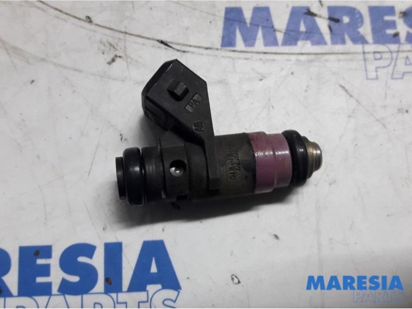 Renault - Clio - Injector (petrol injection)