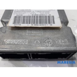 Citroen - C4 Grand Picasso - Airbag Module