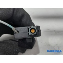 Citroen - C4 Grand Picasso - Antenna Amplifier