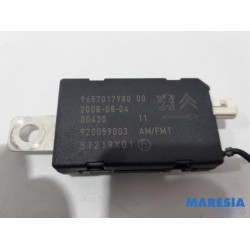 Citroen - C4 Grand Picasso - Antenna Amplifier