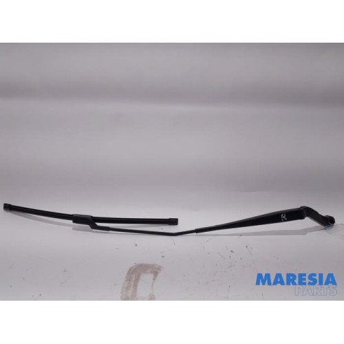 Citroen - Jumper - Front wiper arm