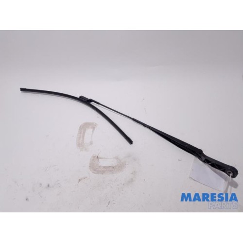 Citroen - Jumper - Front wiper arm