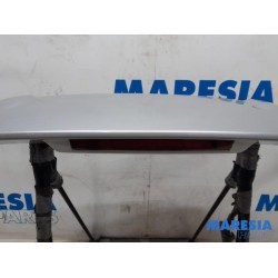 Renault - Clio - Spoiler tailgate