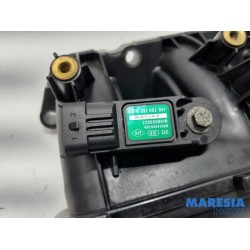 Renault - Megane - Intake manifold