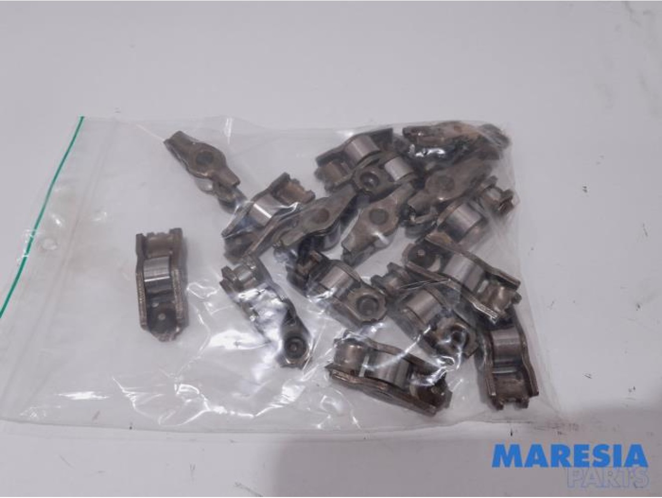 Renault - Megane - Rocker arm