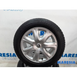 Renault - Grand Scenic - Velgen set + banden