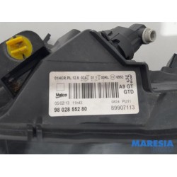 Peugeot - 208 - Koplamp links