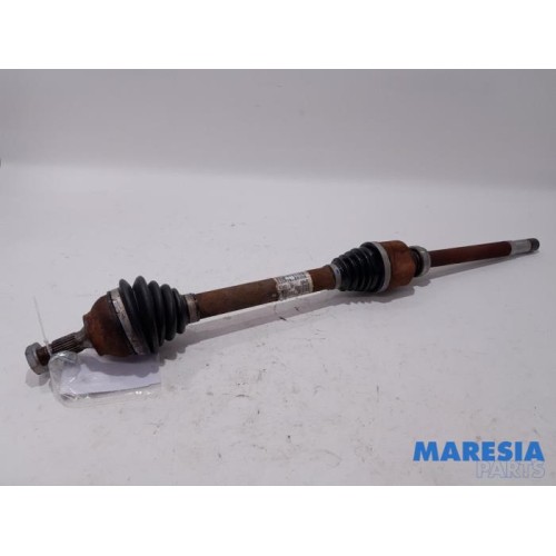 Peugeot - 2008 - Front drive shaft, right