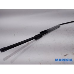 Peugeot - 2008 - Front wiper arm