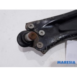 Peugeot - 2008 - Querlenker unten links vorne