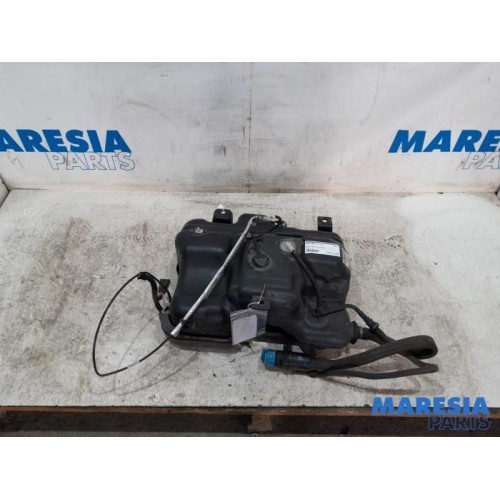 Renault - Trafic - Adblue tank