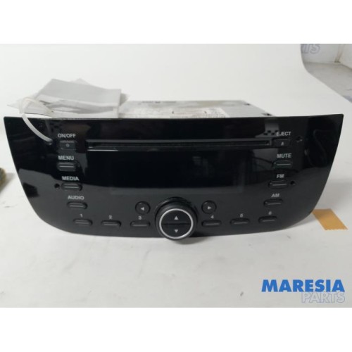 Fiat - Punto - Radio CD player