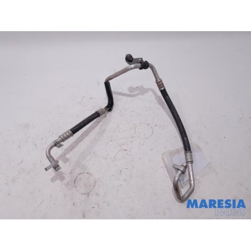 Renault - Megane - Air conditioning line