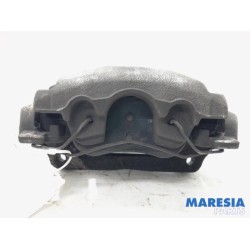 Renault - Megane - Front brake calliper, left