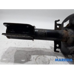 Renault - Megane - Front shock absorber rod, right