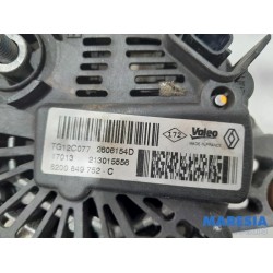 Renault - Megane - Dynamo