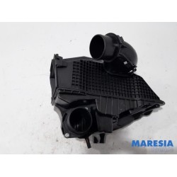 Renault - Clio - Air box