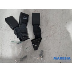 Peugeot - 208 - Kit revêtement (complet)