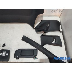 Peugeot - 208 - Revêtement plafond
