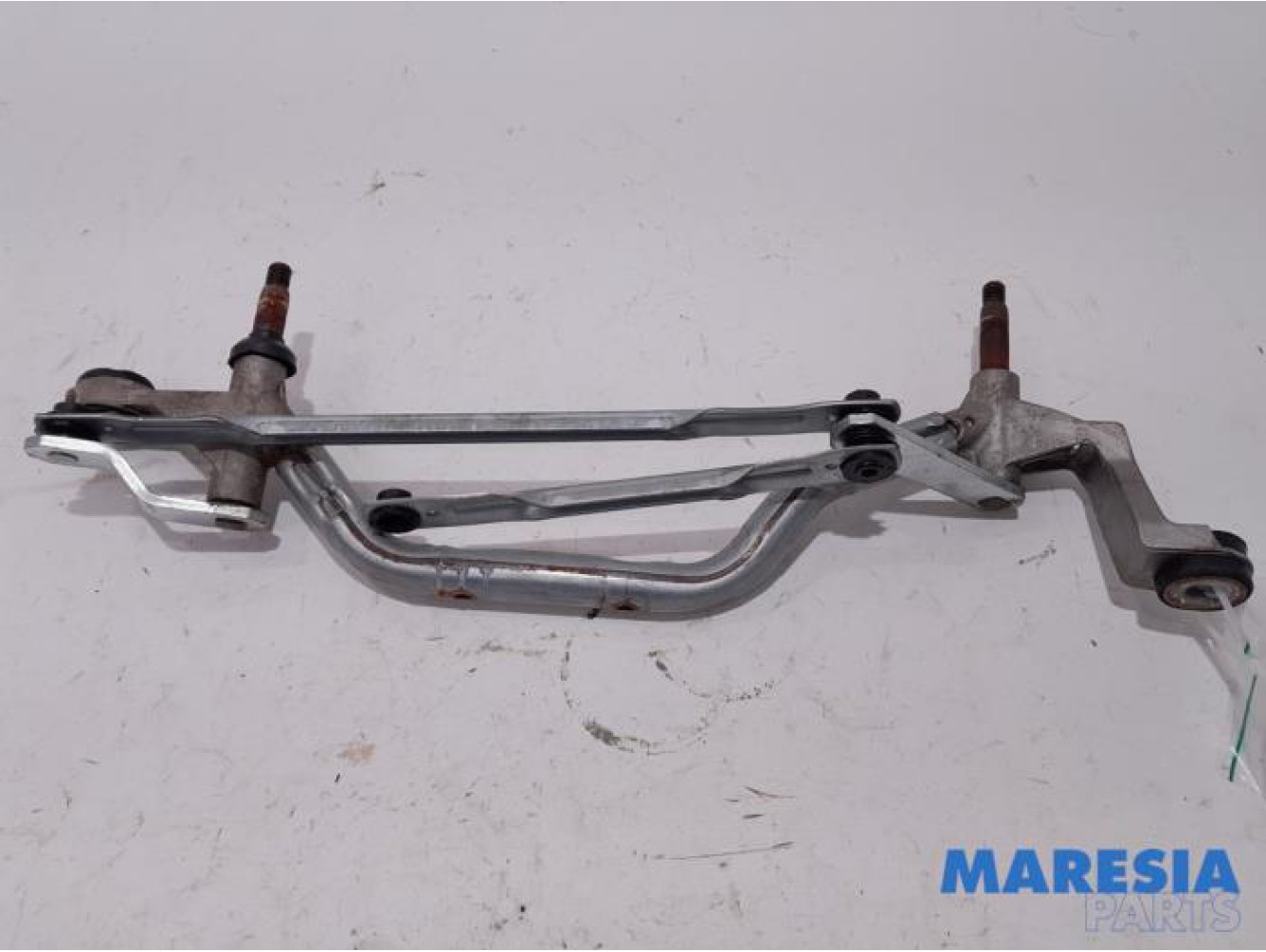Renault - Clio - Wiper mechanism