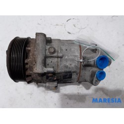 Renault - Clio - Air conditioning pump