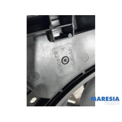 Renault - Clio - Fan motor