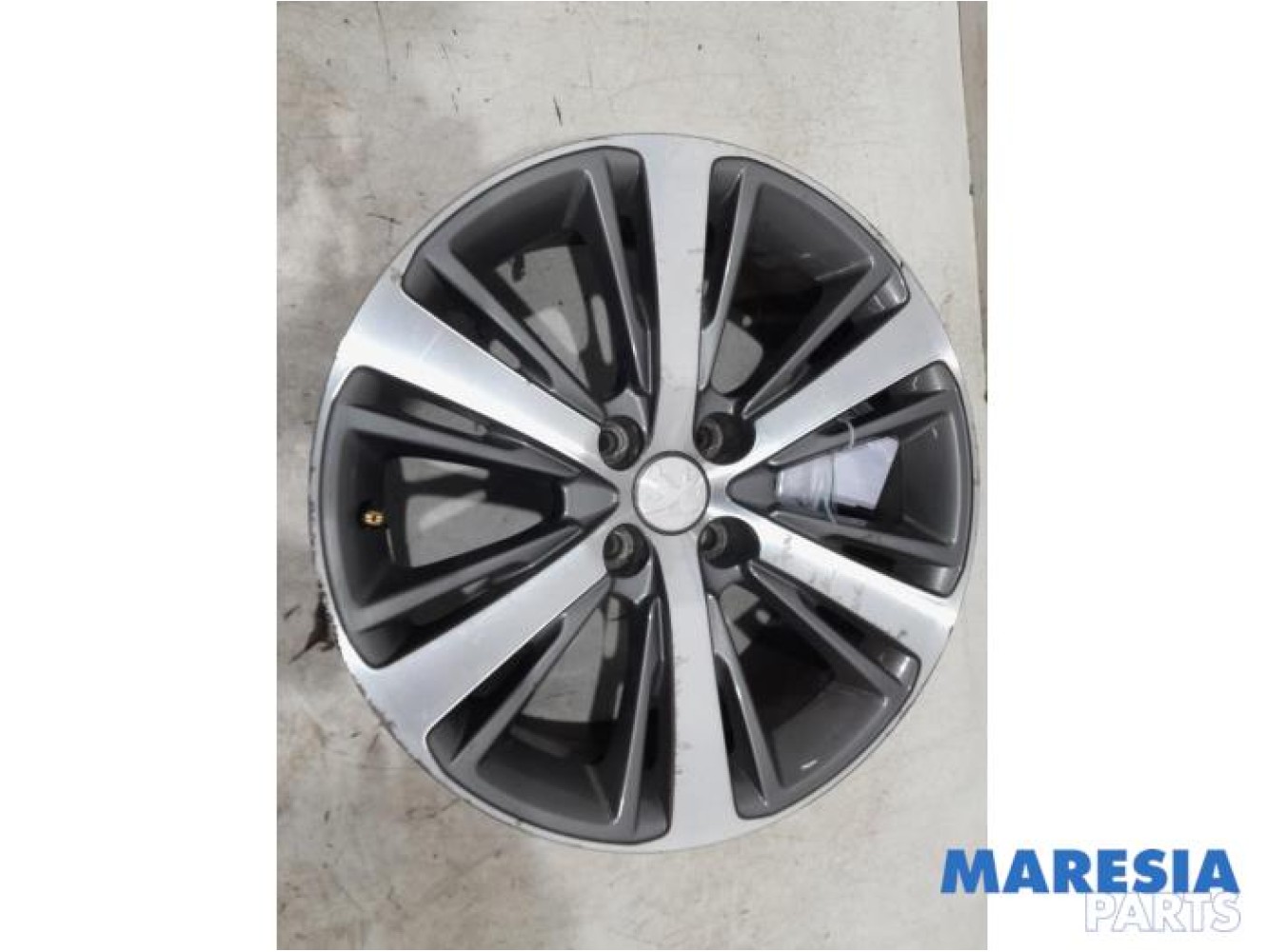 Peugeot - 208 - Wheel