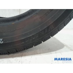 Renault - Trafic - Tyre