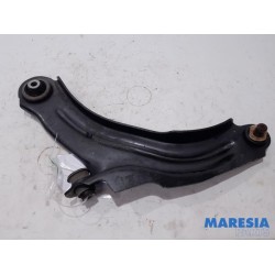 Renault - Clio - Front lower wishbone, left