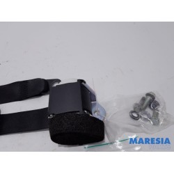 Fiat - 500 - Rear seatbelt, right