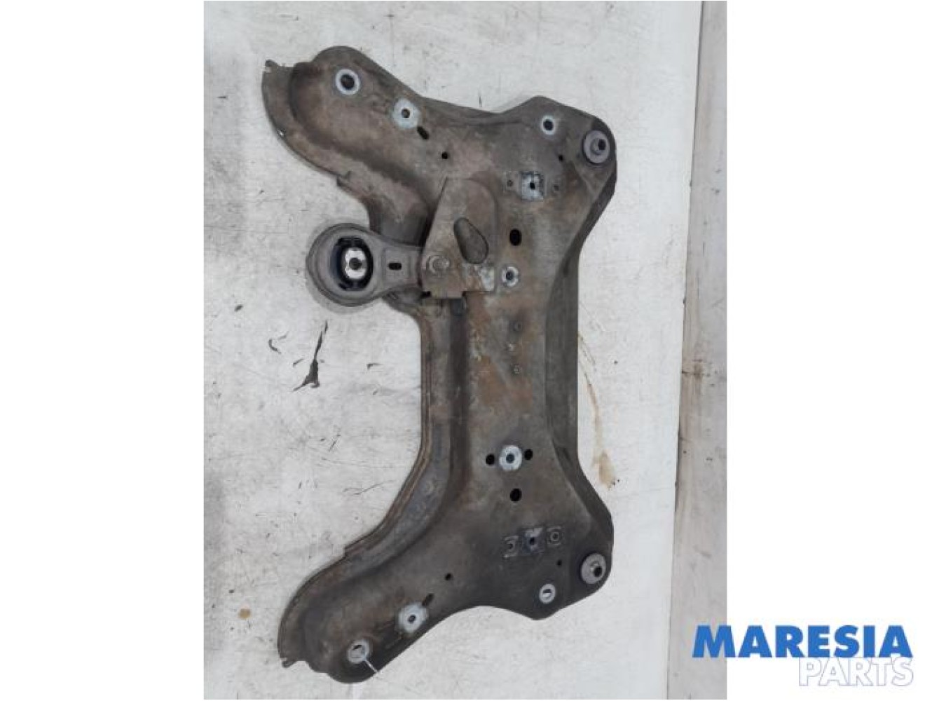 Renault - Trafic - Subframe