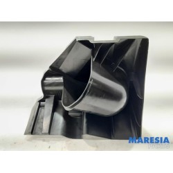 Renault - Trafic - Air intake hose