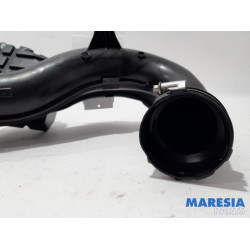 Renault - Trafic - Air intake hose