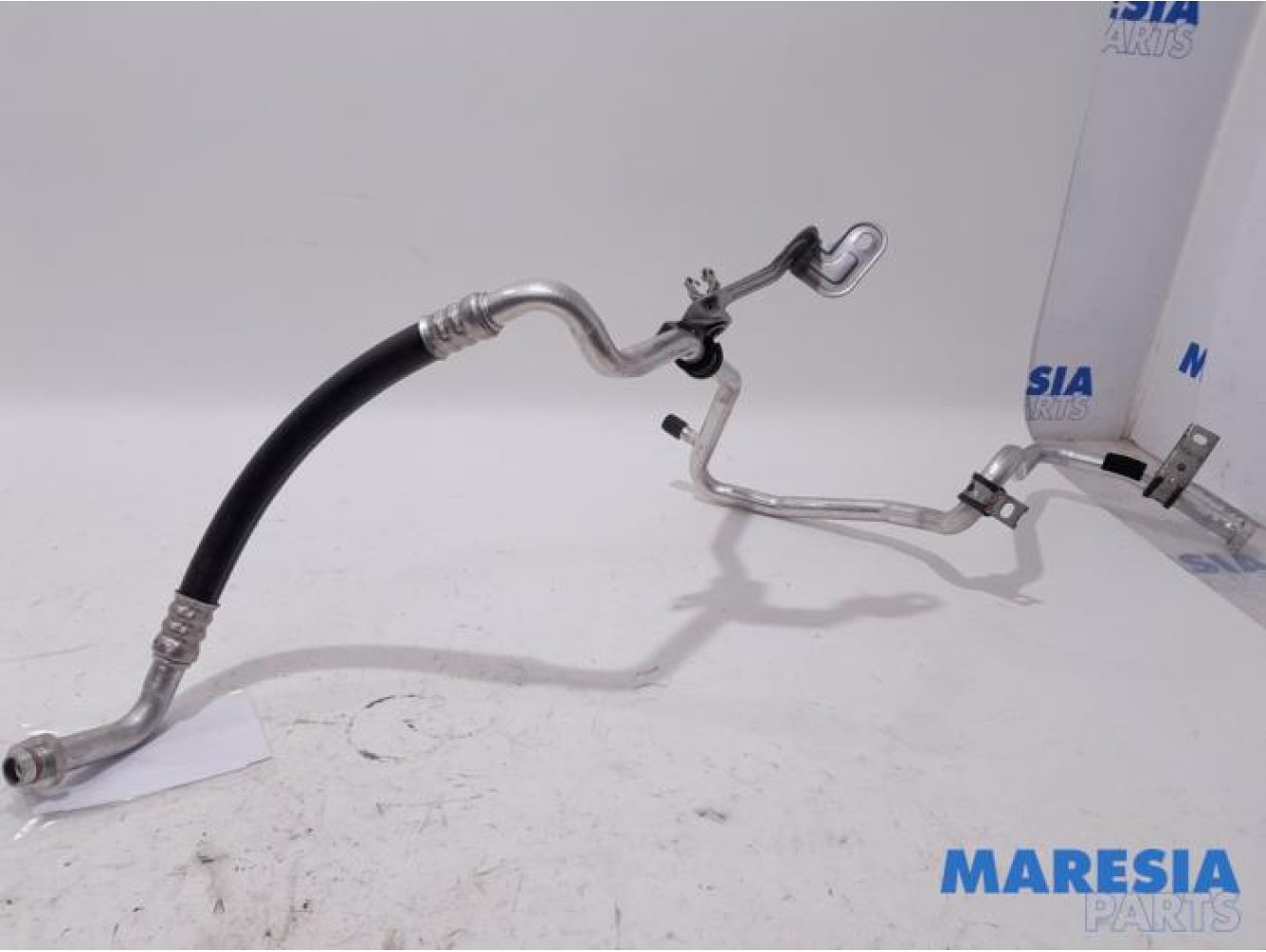 Renault - Trafic - Air conditioning line