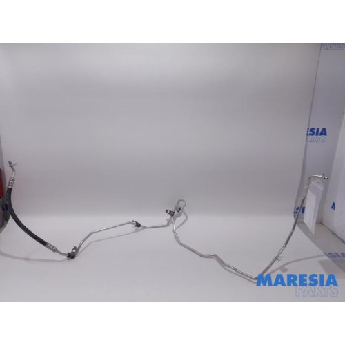 Renault - Trafic - Air conditioning line
